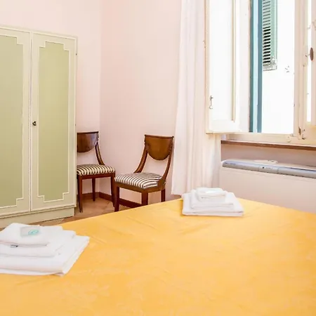 Mit Meerblick In Apartament